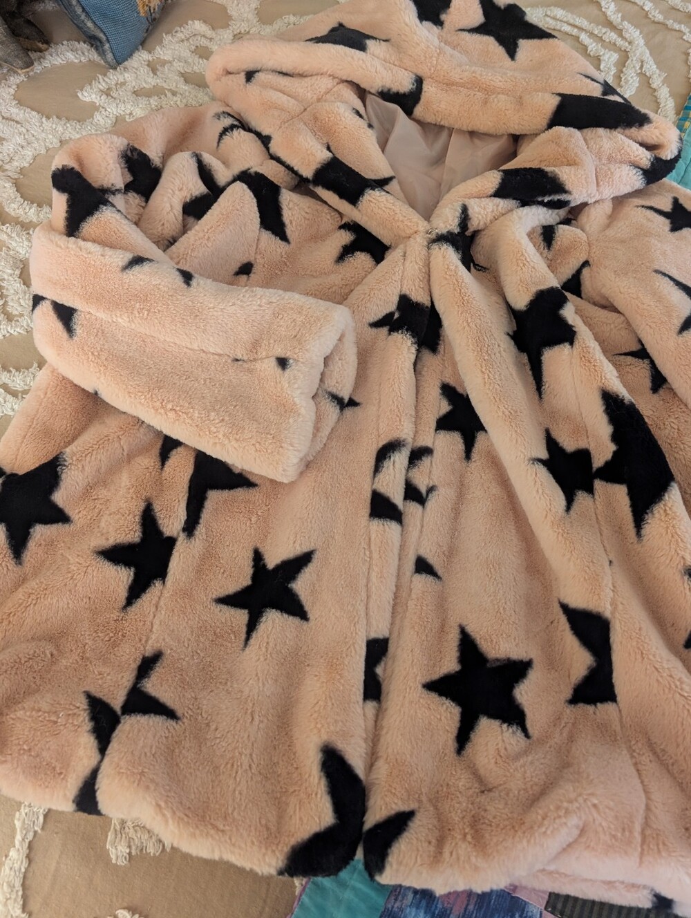 Pink faux fur coat w navy stars, size large